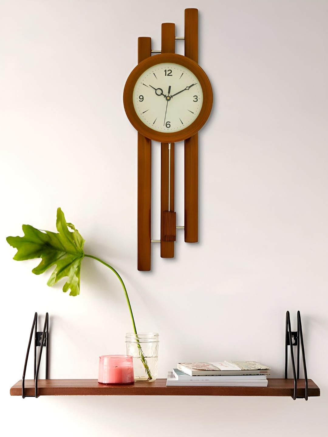 

Craft Smith Brown Geometric Wooden Traditional Wall Clock