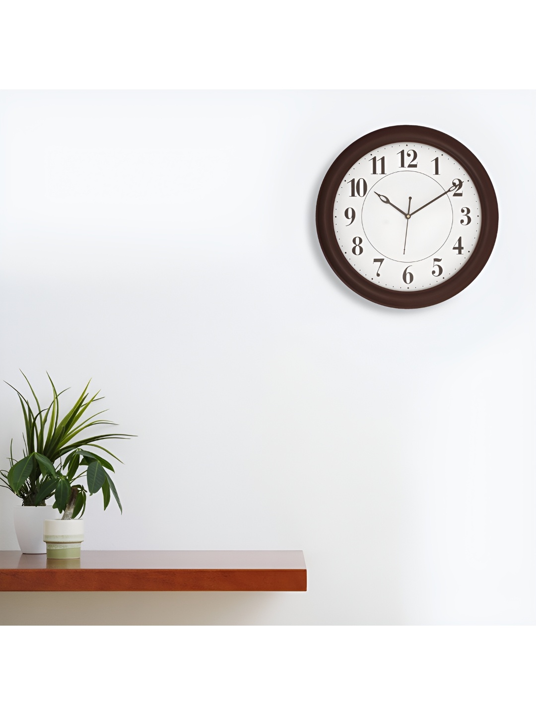 

Craft Smith Brown Round Wooden Traditional Wall Clock