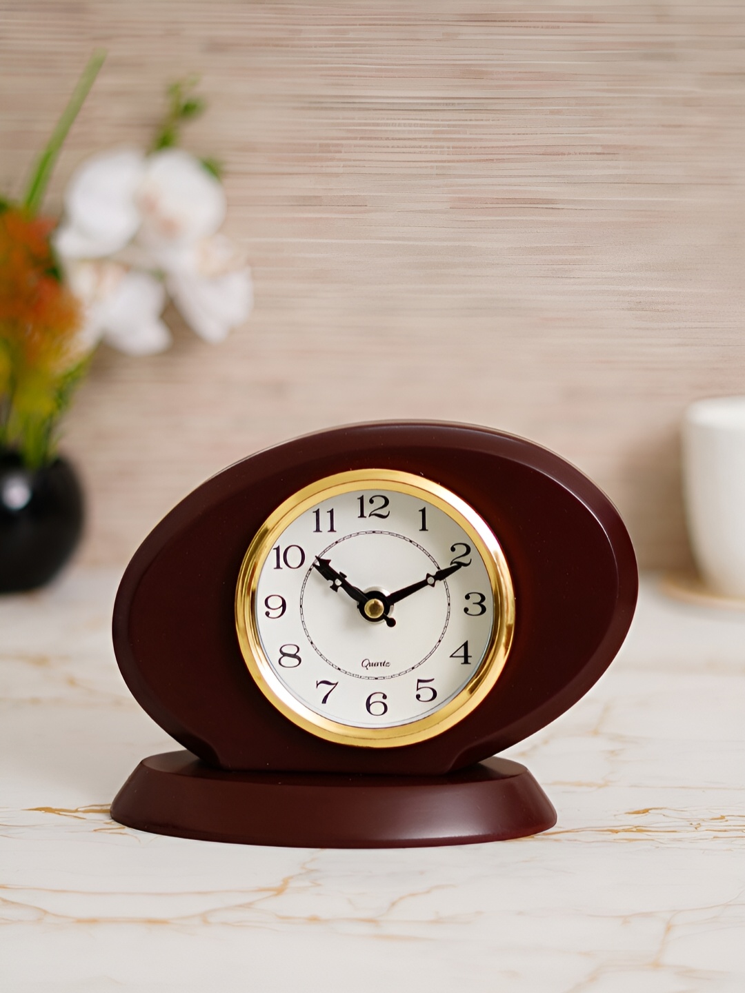 

Craft Smith Brown Oval Wooden Traditional Table Clock