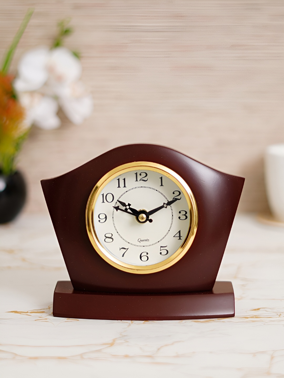 

Craft Smith Brown & White Quirky Wooden Traditional Analogue Table Clock