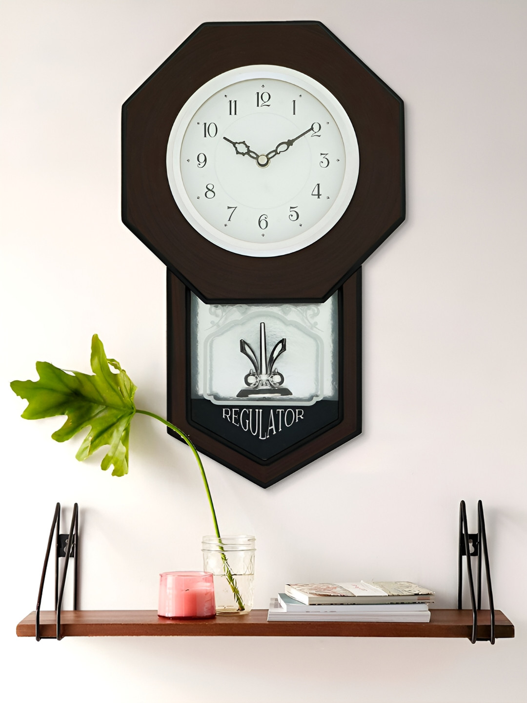 

Craft Smith Brown & White Geometric Shaped Wooden Traditional Wall Clock