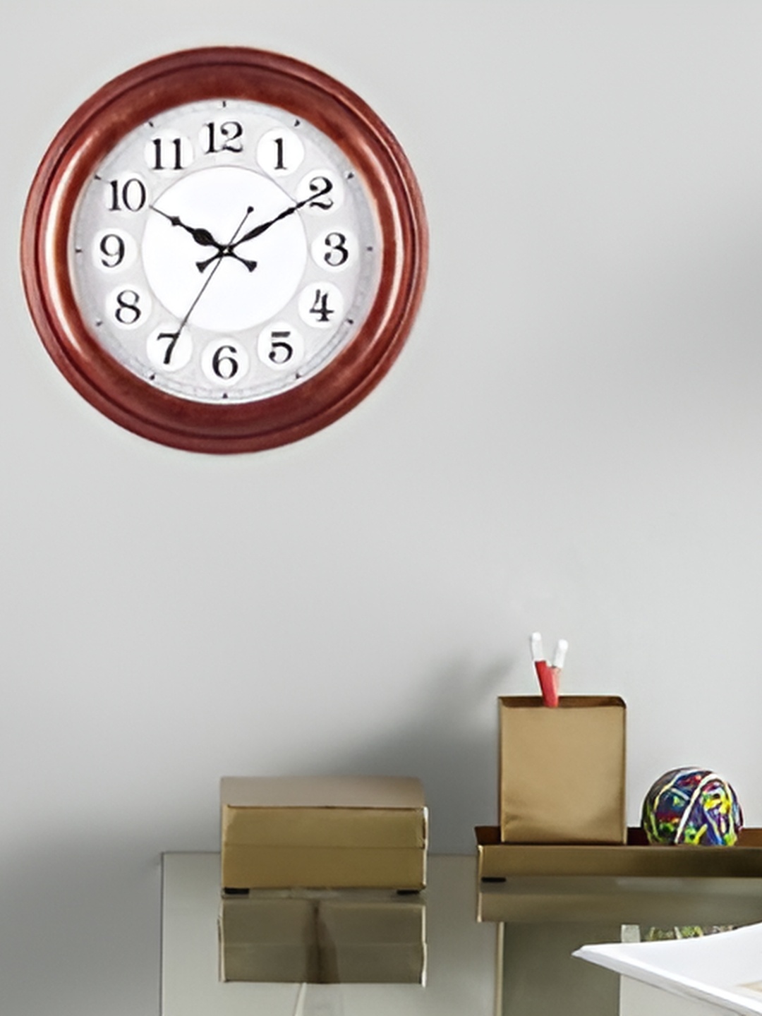 

Craft Smith Brown Round Contemporary Wall Clock