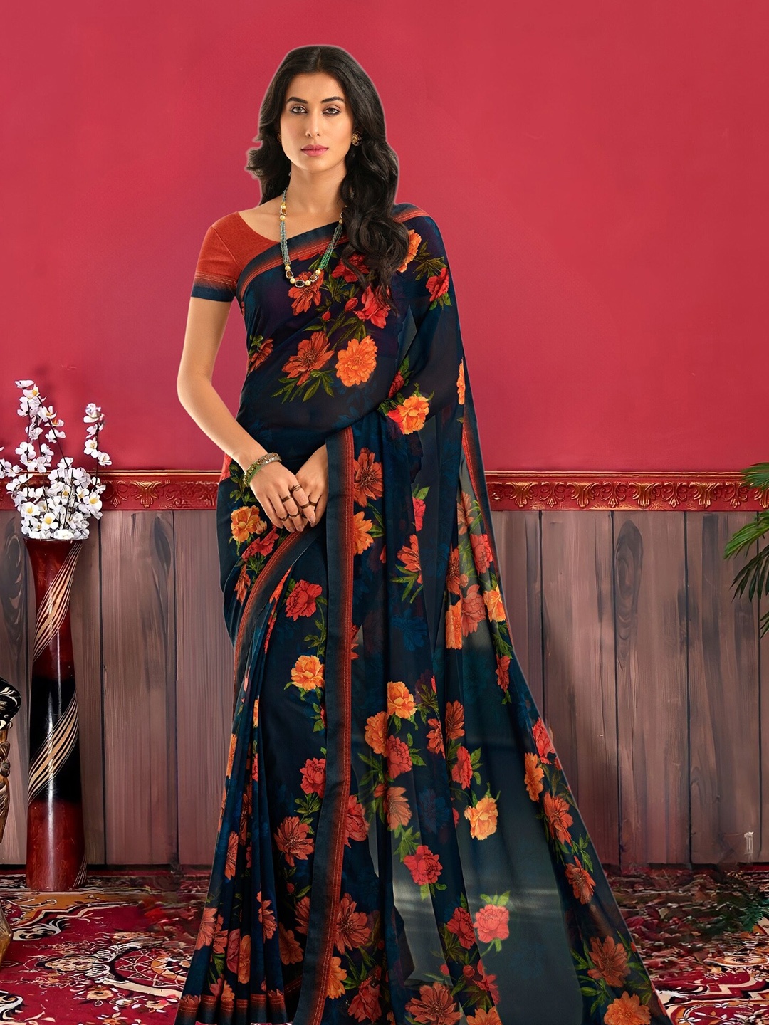 

MAGMINA Floral Printed Banarasi Saree, Navy blue