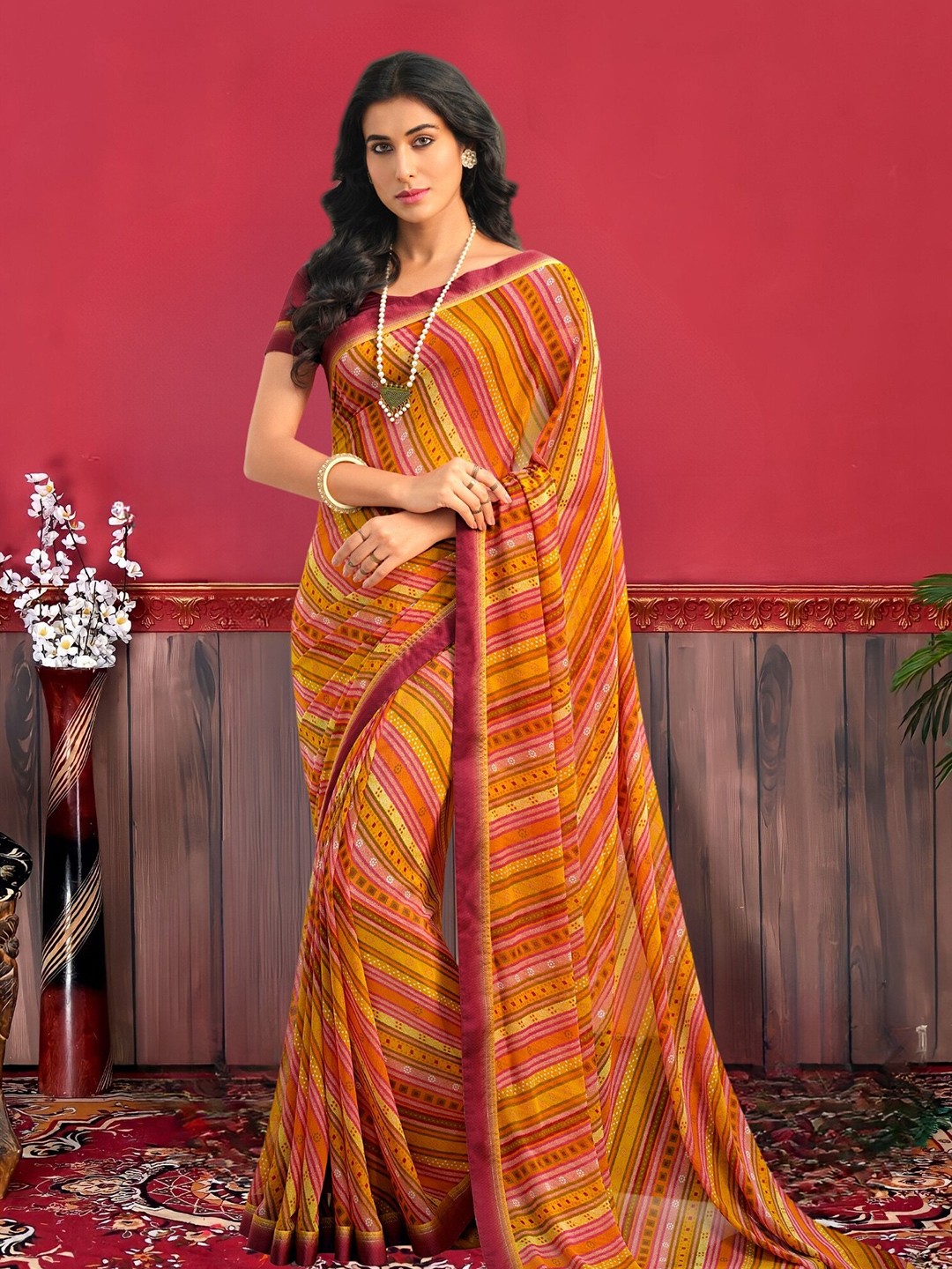 

MAGMINA Striped Printed Saree, Yellow