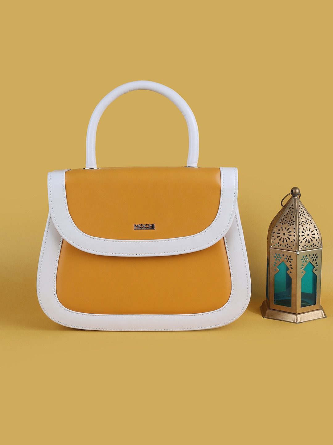 Mochi Colourblocked Oversized Swagger Handheld Bag, Yellow