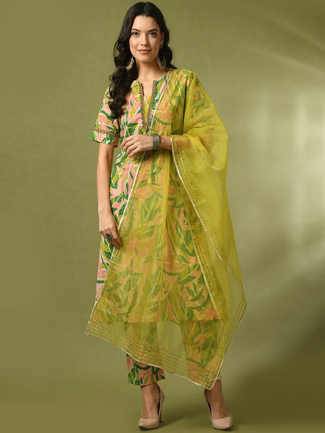 

Sangria Floral Printed Cotton Straight Kurta With Trousers & Duppatta, Green