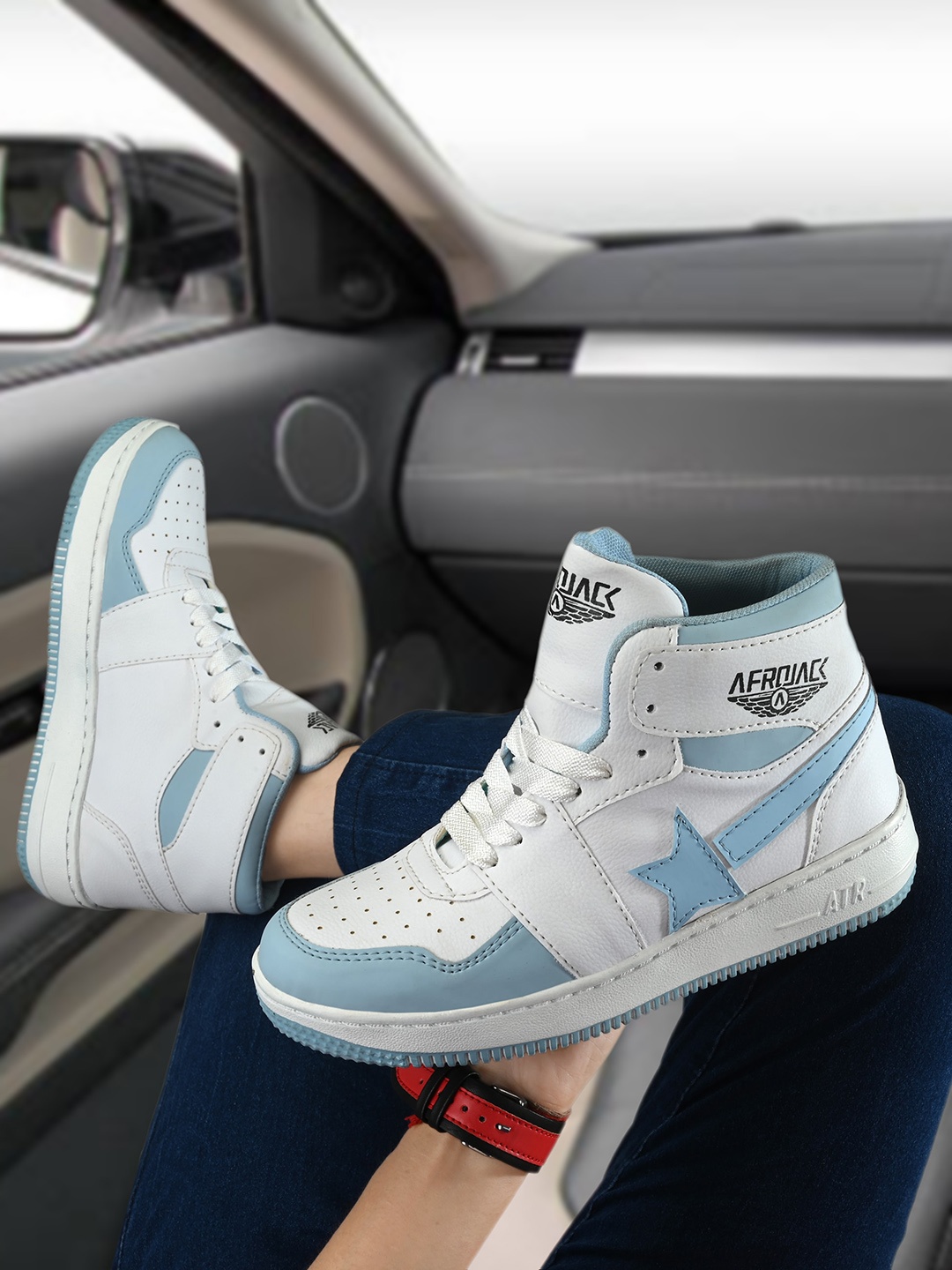 

AfroJack Women Colourblocked Sneakers, Blue