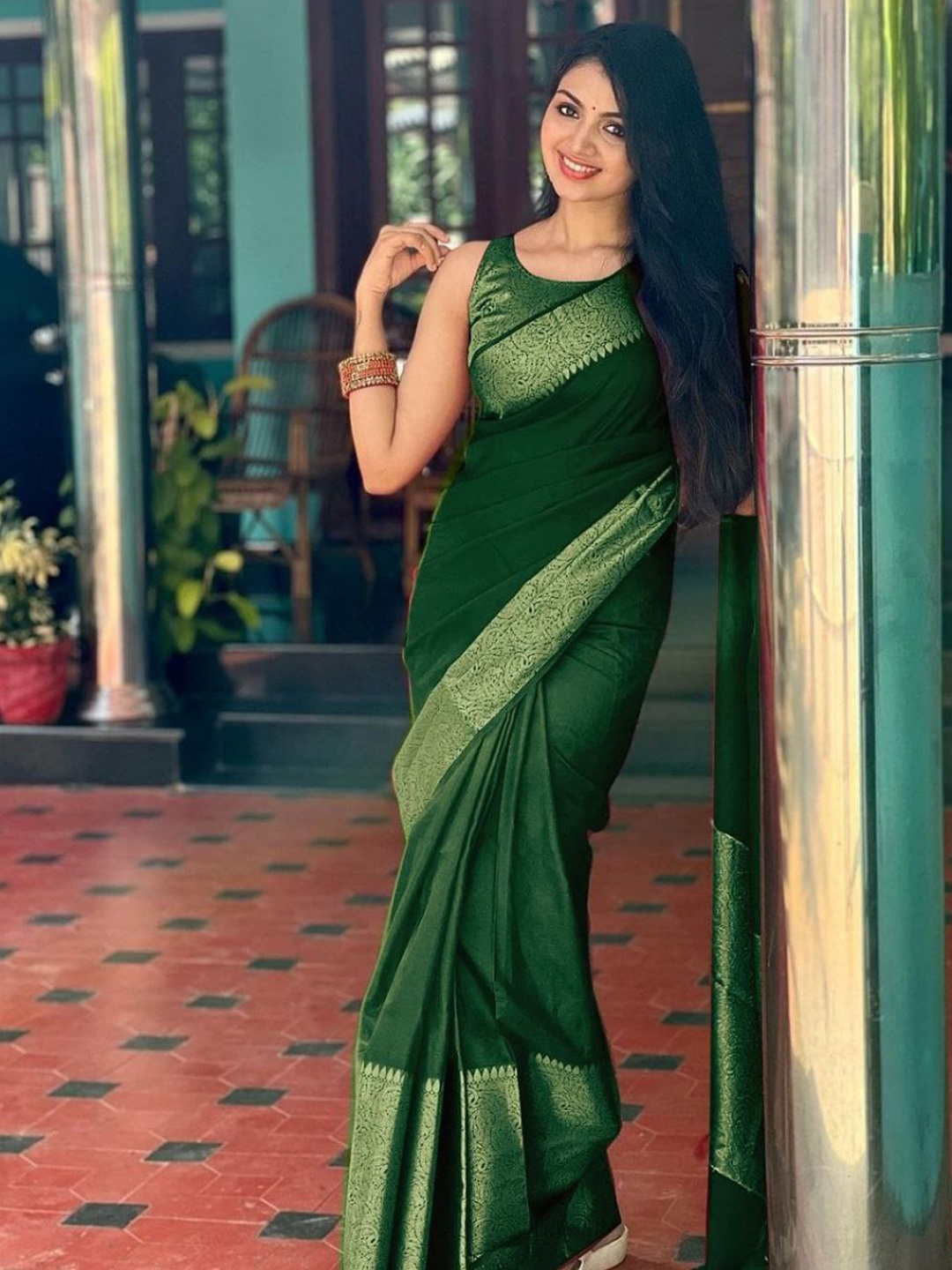 

KALINI Zari Jacquard Kanjeevaram Saree, Green