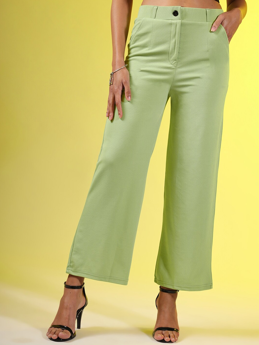 

ASPORA Women Relaxed Straight Leg Straight Fit Trouser, Green