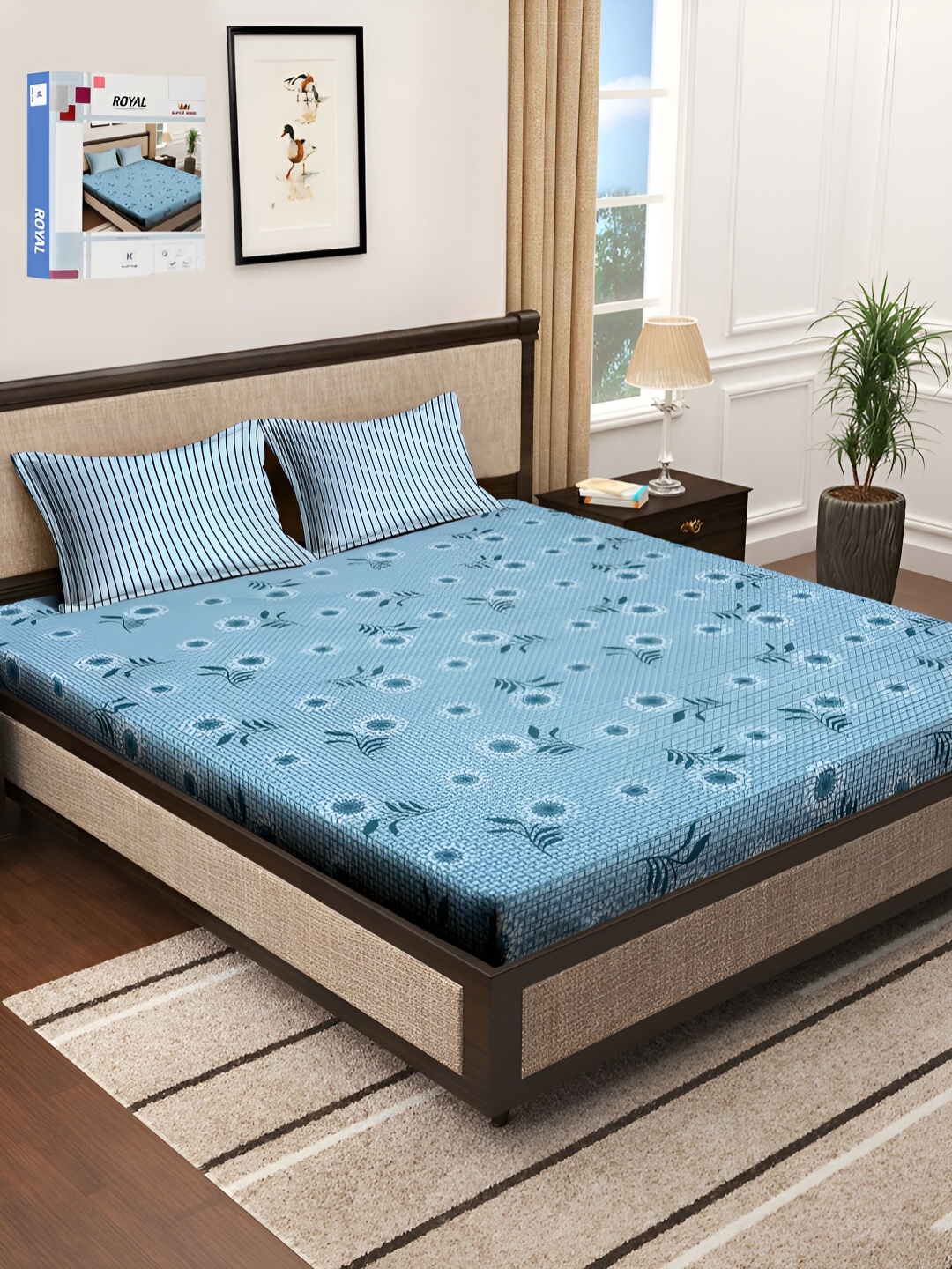 

KLOTTHE Blue & White Floral 300 TC Super King Bedsheet with 2 Pillow Covers