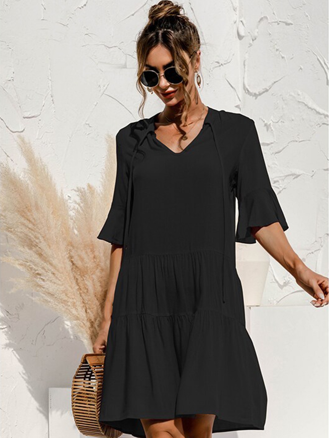 

StyleCast x Revolte Black V-Neck A-Line Dress