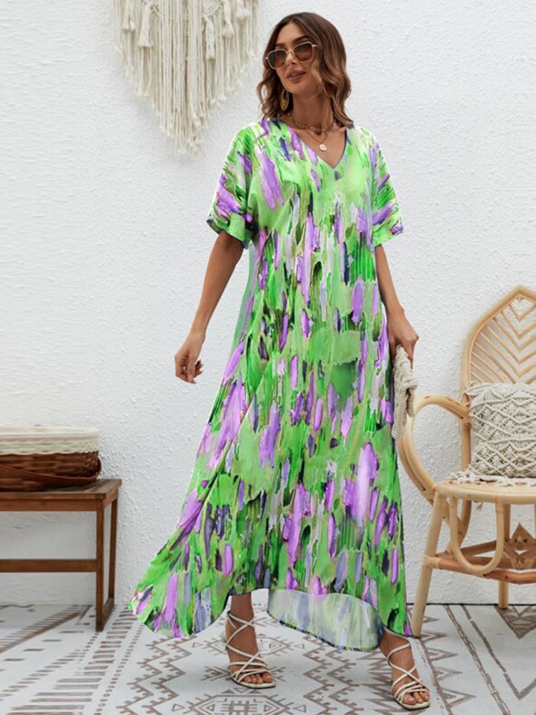 

StyleCast x Revolte Abstract Printed Extended Sleeves A-Line Maxi Dress, Green