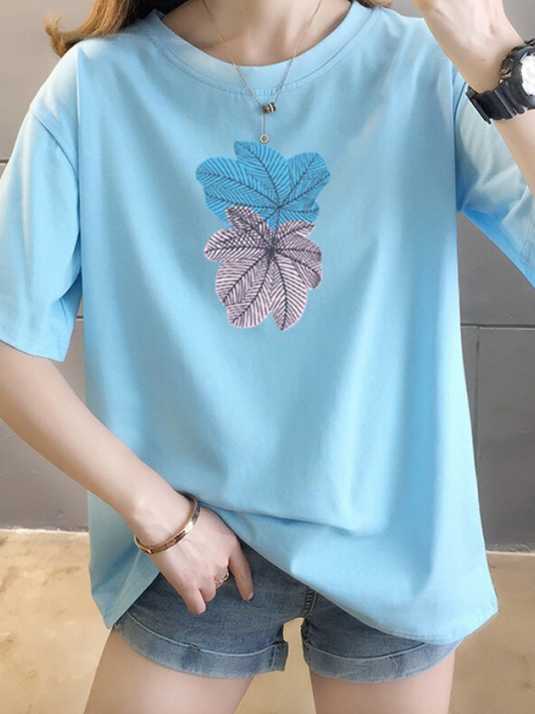 

StyleCast x Revolte Floral Printed Drop-Shoulder Sleeves Cotton T-shirt, Blue