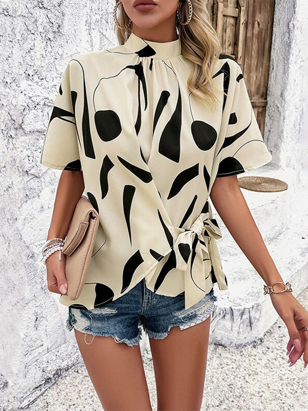 

StyleCast x Revolte Beige Abstract Printed High Neck Extended Sleeves Shirt Style Top