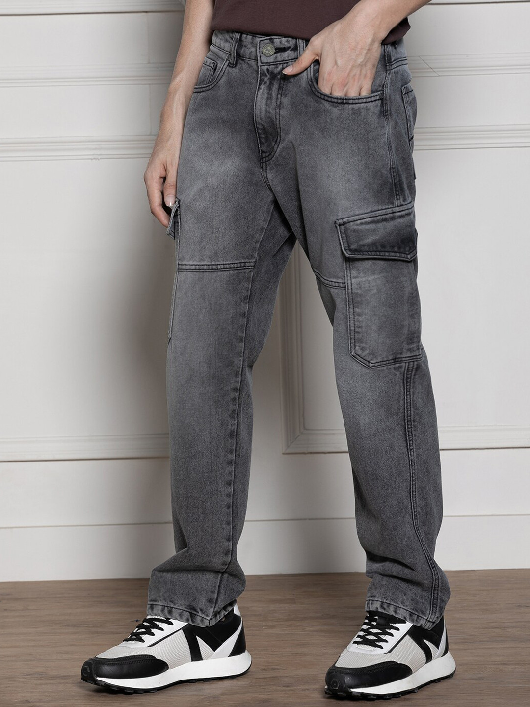 

Dennis Lingo Men Relaxed Fit Clean Look Cargo Styles Heavy Fade Jeans, Grey