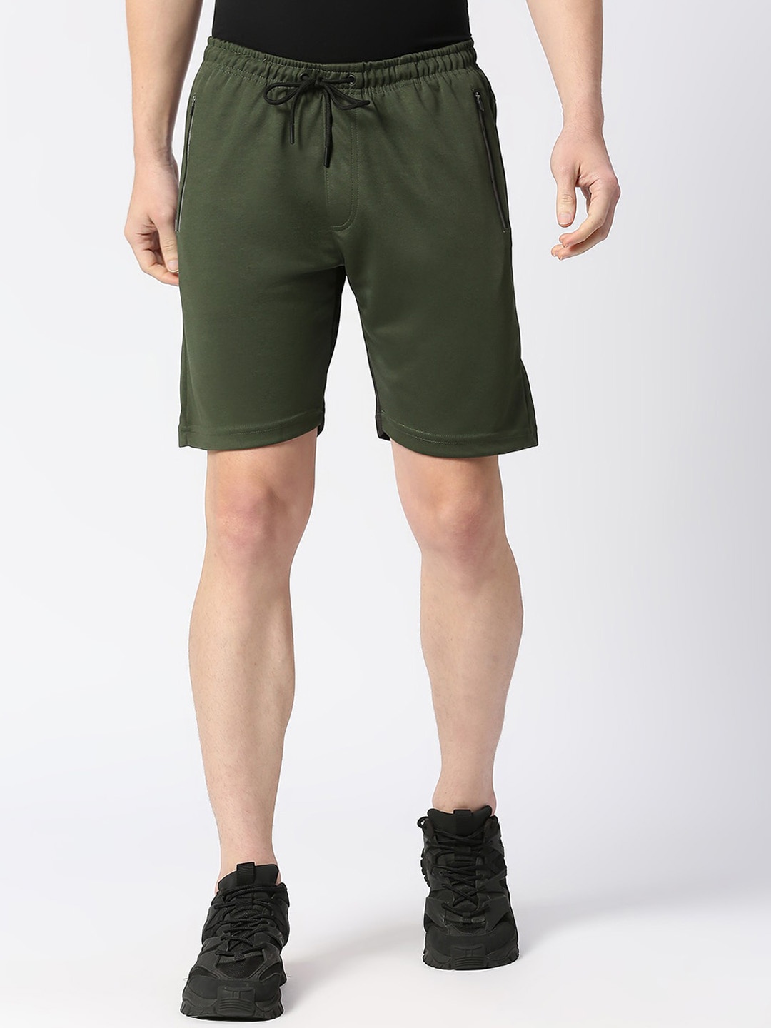 

USMC Men Relaxed Fit Mid-Rise Sports Shorts, Olive