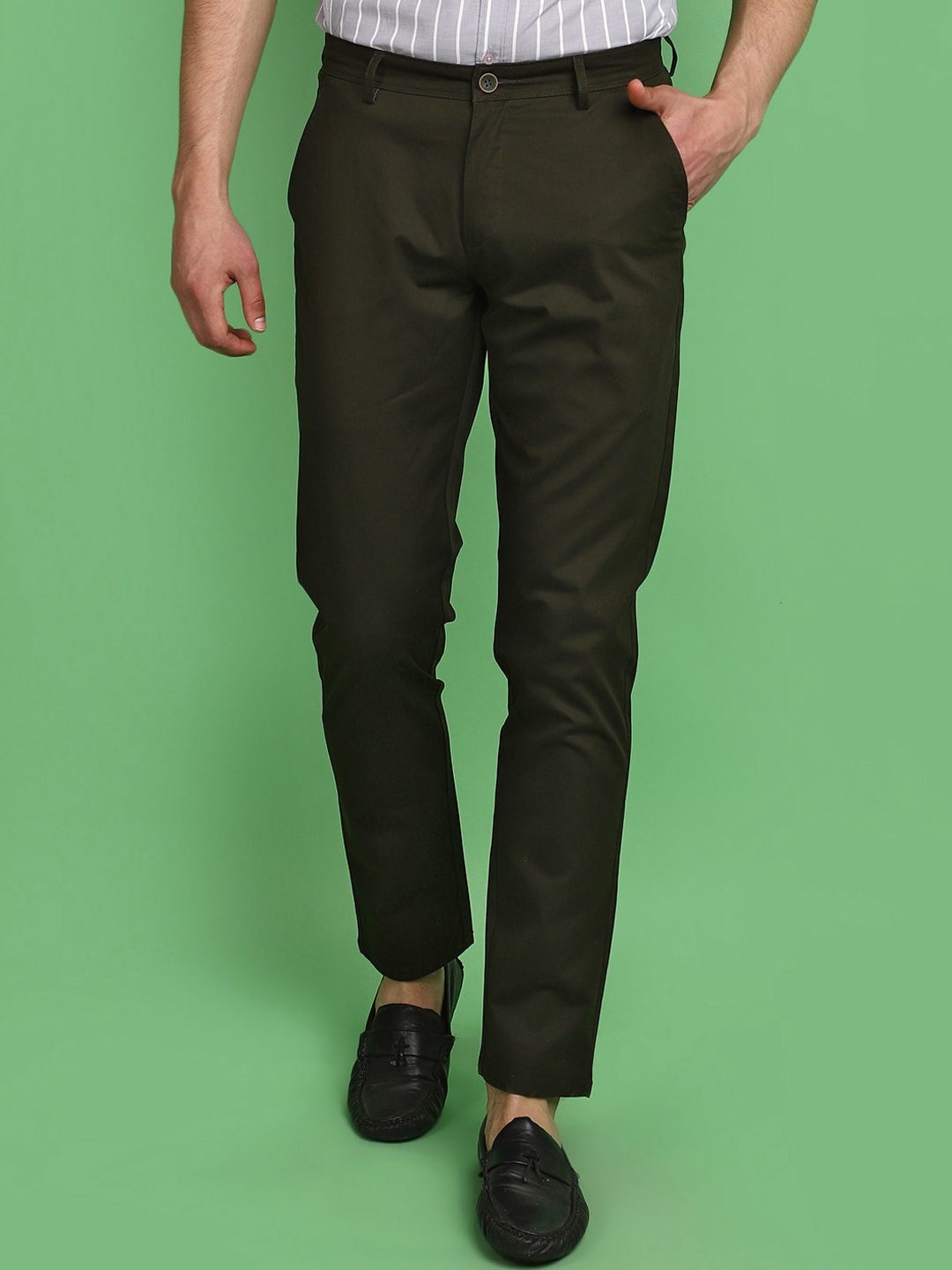 

V-Mart Men Mid-Rise Cotton Slim Fit Trousers, Green