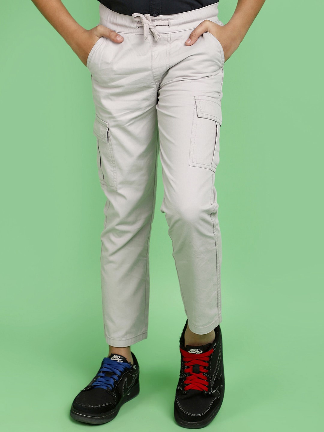 

V-Mart Boys Mid-Rise Cotton Cargos, Grey