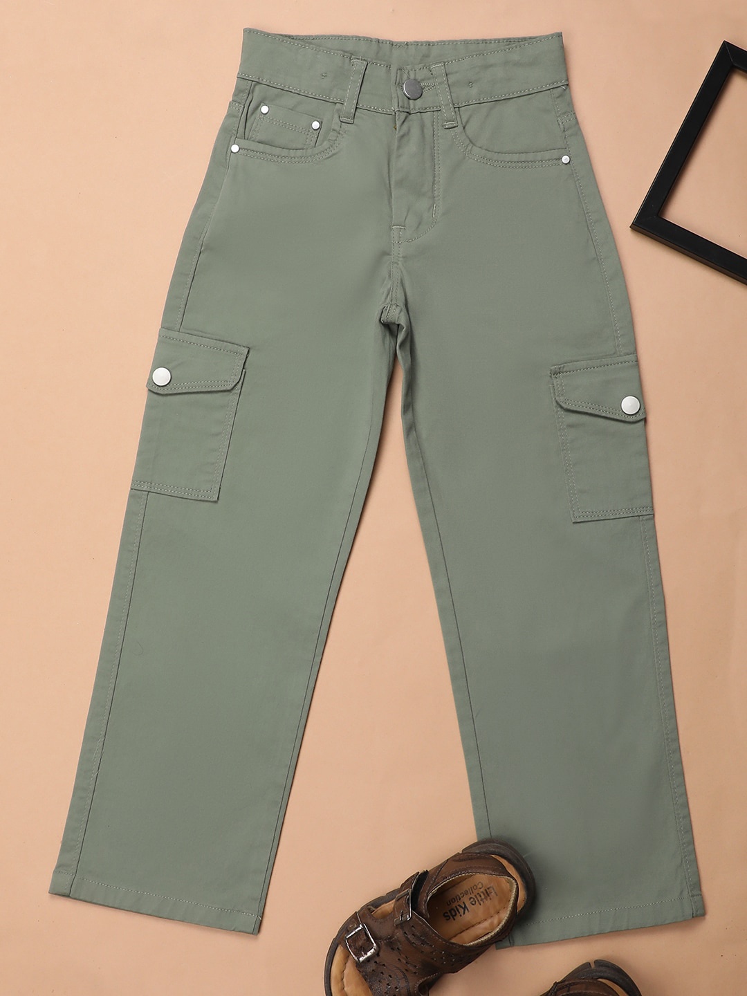 

V-Mart Girls Cotton Cargos Trousers, Green