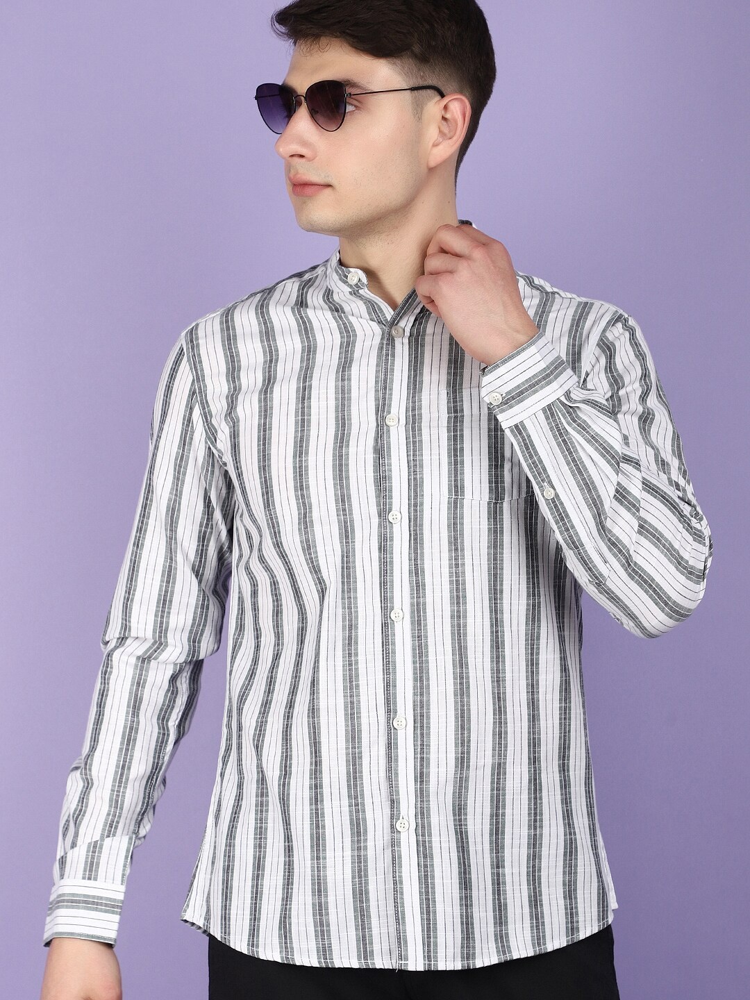 

V-Mart Striped Cotton Spread Collar Long Sleeves Opaque Casual Shirt, Black