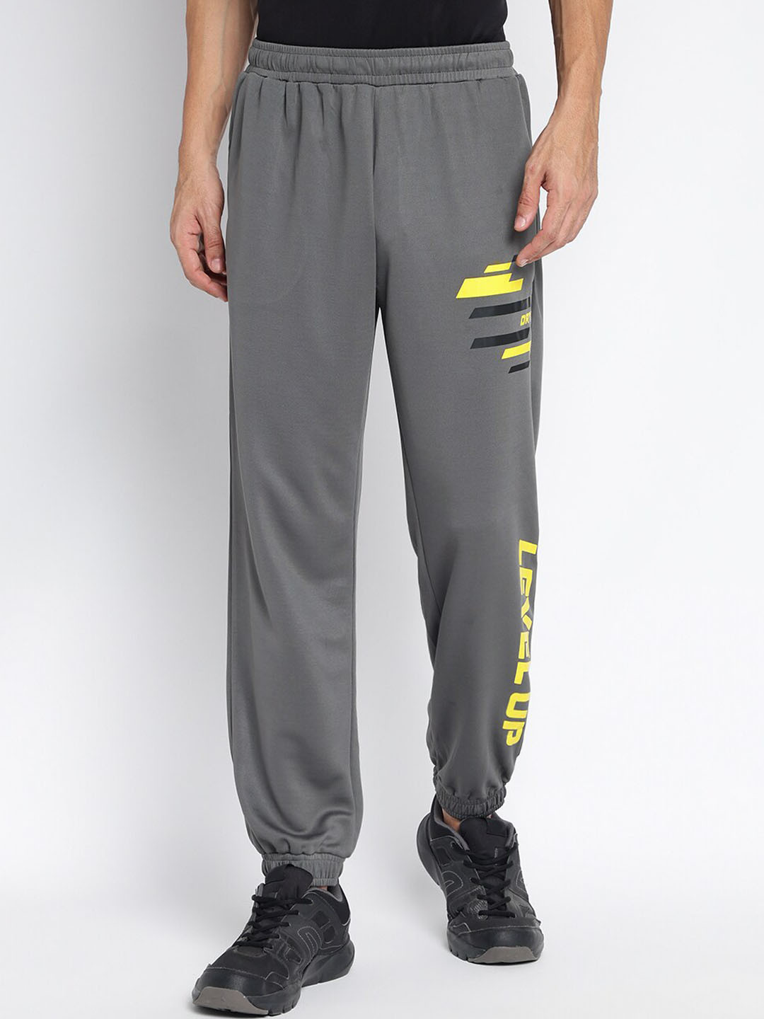 

DRYP EVOLUT Men Printed Sweatproof Mid Rise Joggers, Grey