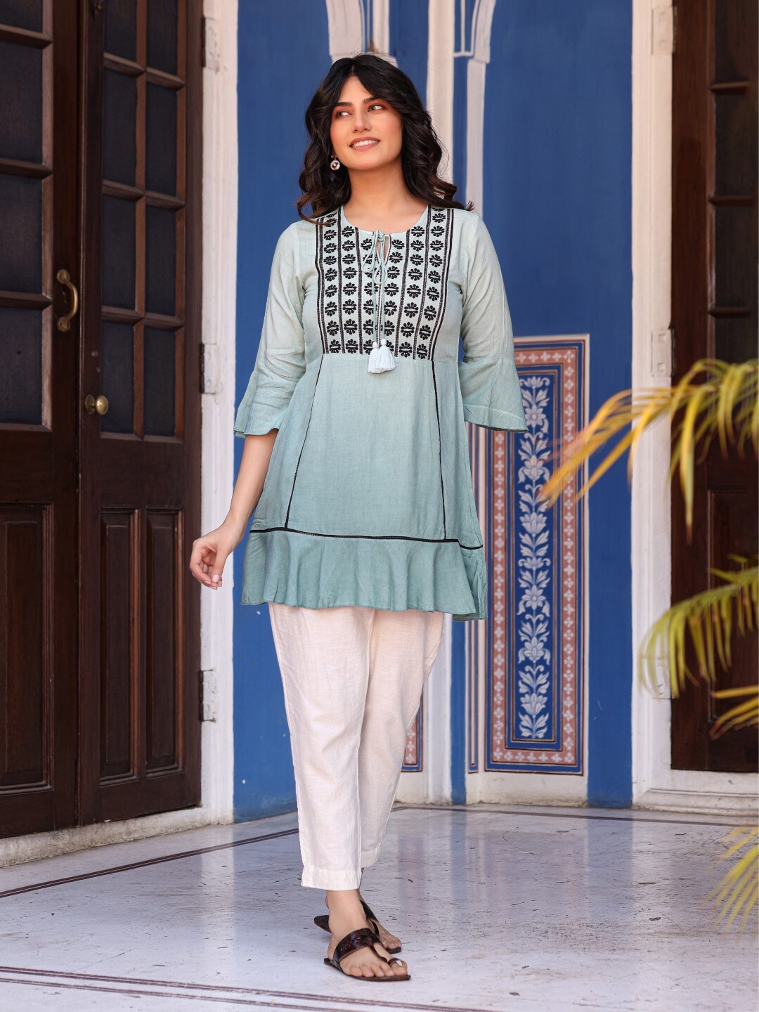 

Juniper Women Tunic with Trousers, Green