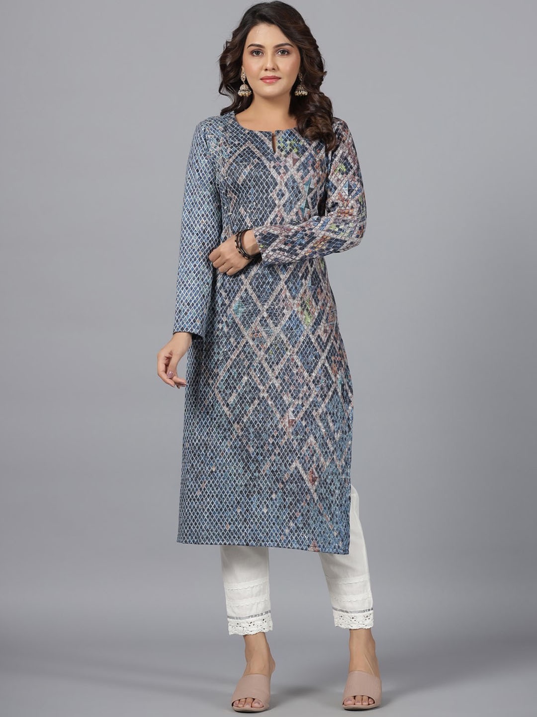 

Juniper Geometric Printed Keyhole Neck Kurta with Trousers, Blue