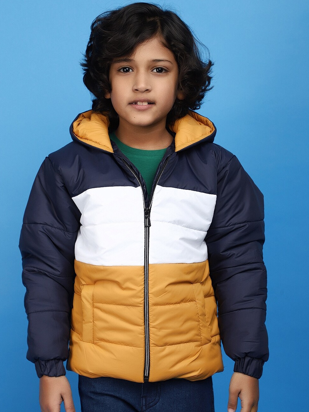 

V-Mart Boys Colourblocked Hooded Cotton Lightweight Padded Jacket, Blue