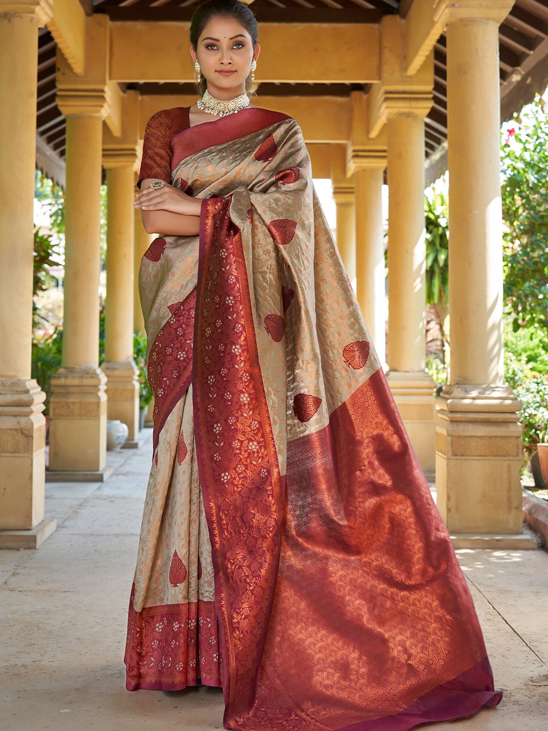 

KALINI Woven Design Zari Jacquard Kanjeevaram Saree, Cream