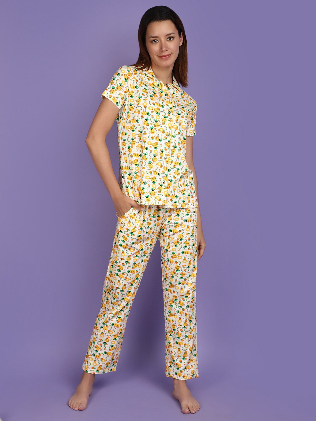 

V-Mart Graphic Printed Lapel Collar Pure Cotton Night suit, Yellow