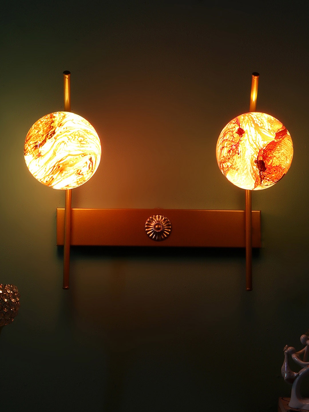 

decorativeray Gold Toned Semi-sphere Wall Lamp