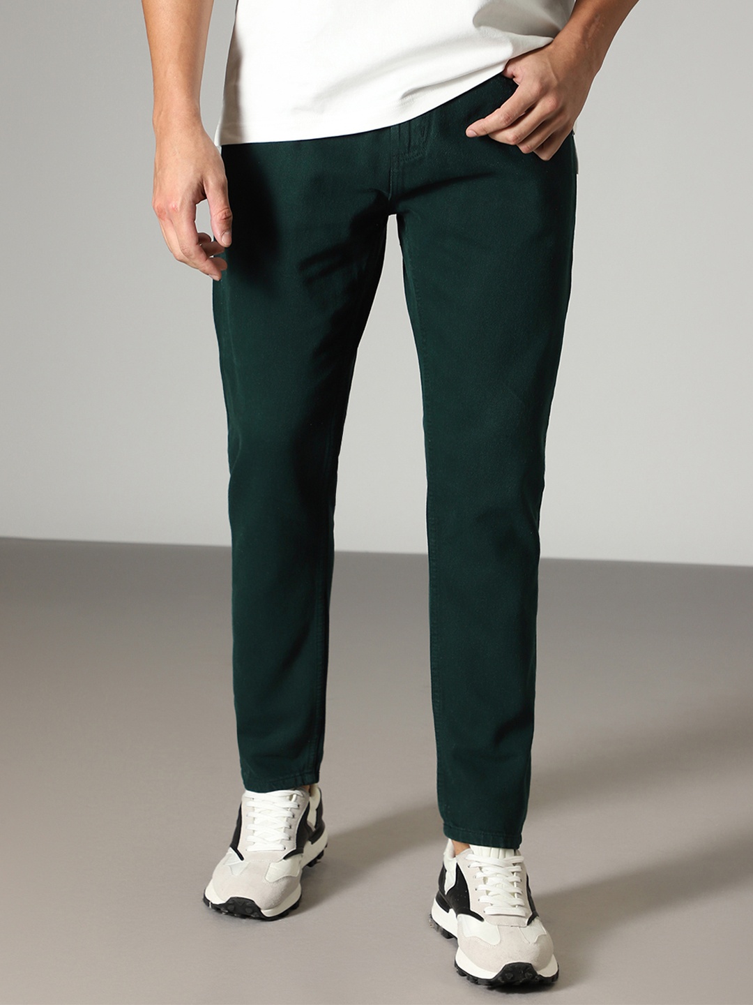 

Banana Club Men Jean Mid Rise Clean Look Jeans, Green