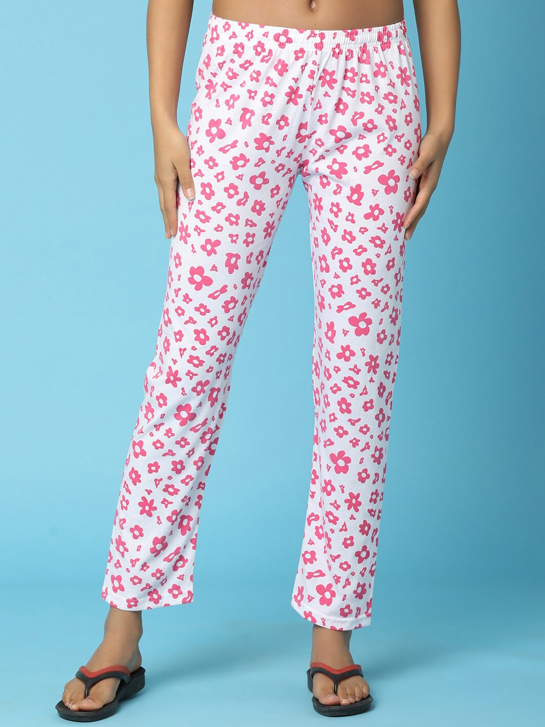 

V-Mart Women Printed Slim Lounge Pants, White