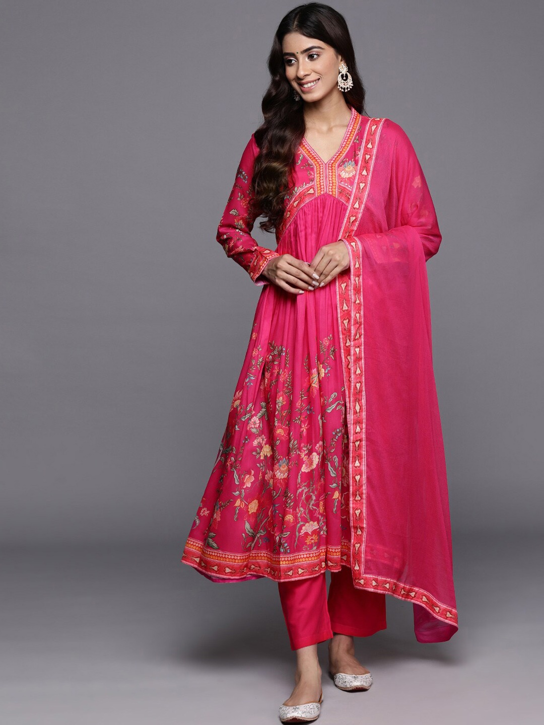 

Varanga Floral Printed Gotta Patti V-Neck Empire Anarkali Kurta with Trouser & Dupatta, Fuchsia