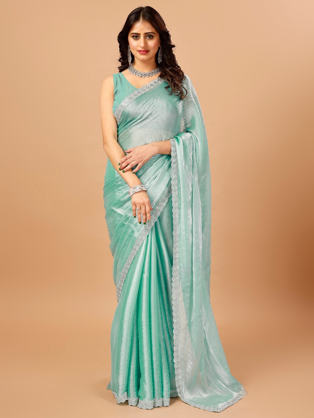 

STRICHARITRA Sea Green Embellished Beads and Stones Pure Silk Ikat Saree