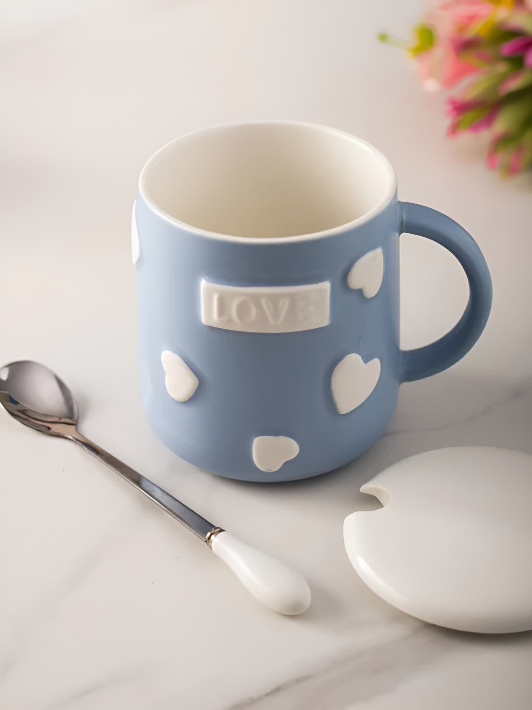 

THEDECORKART Blue Textured Ceramic Mug & Lid With Spoon