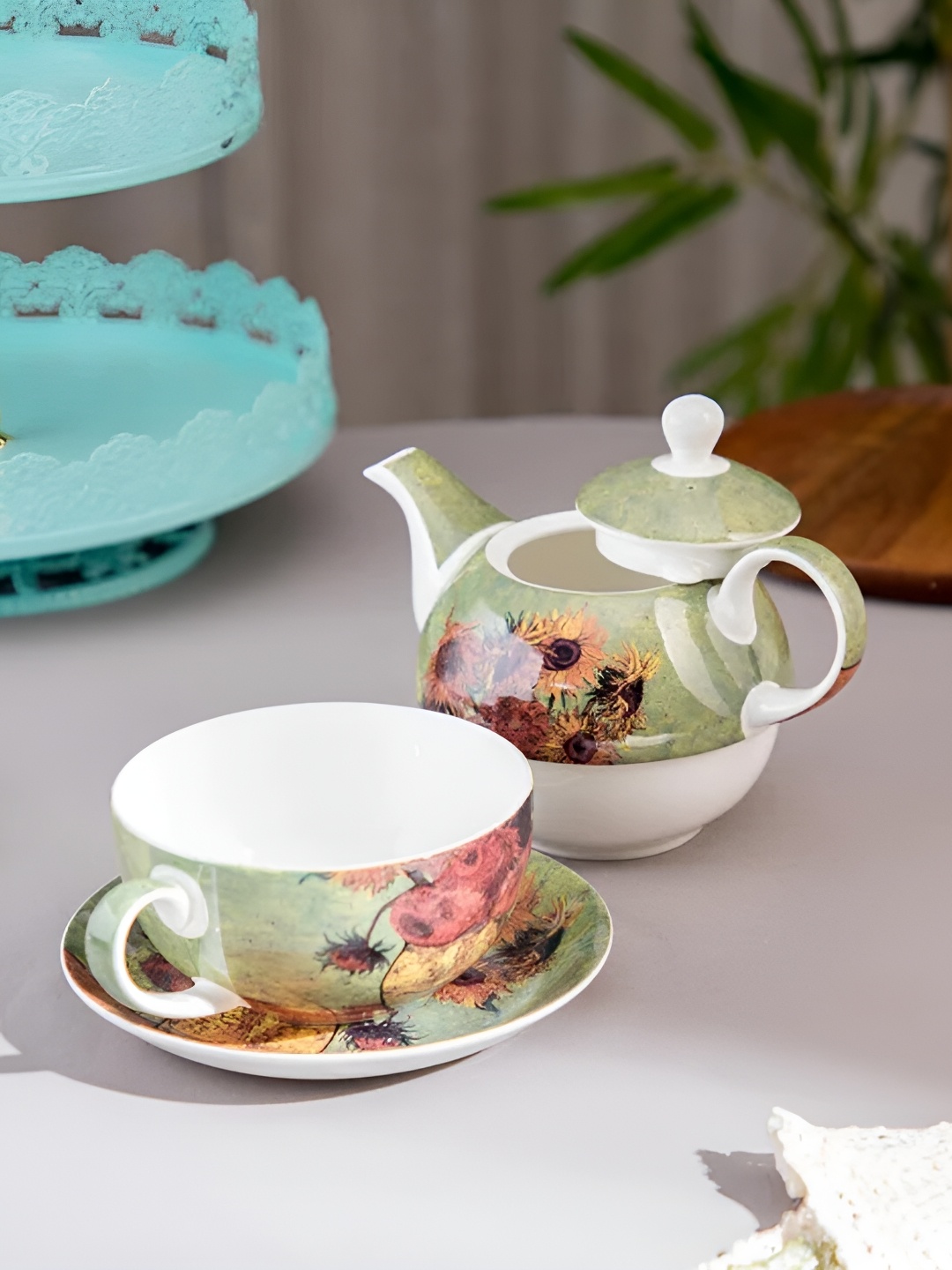 

THEDECORKART Green 3 Pcs Printed Kettle With Cup & Saucer Set