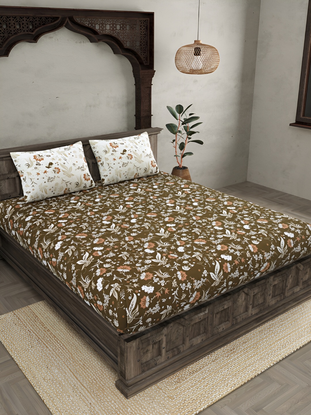

JAIPUR FABRIC Brown & White Floral 300 TC King Bedsheet with 2 Pillow Covers