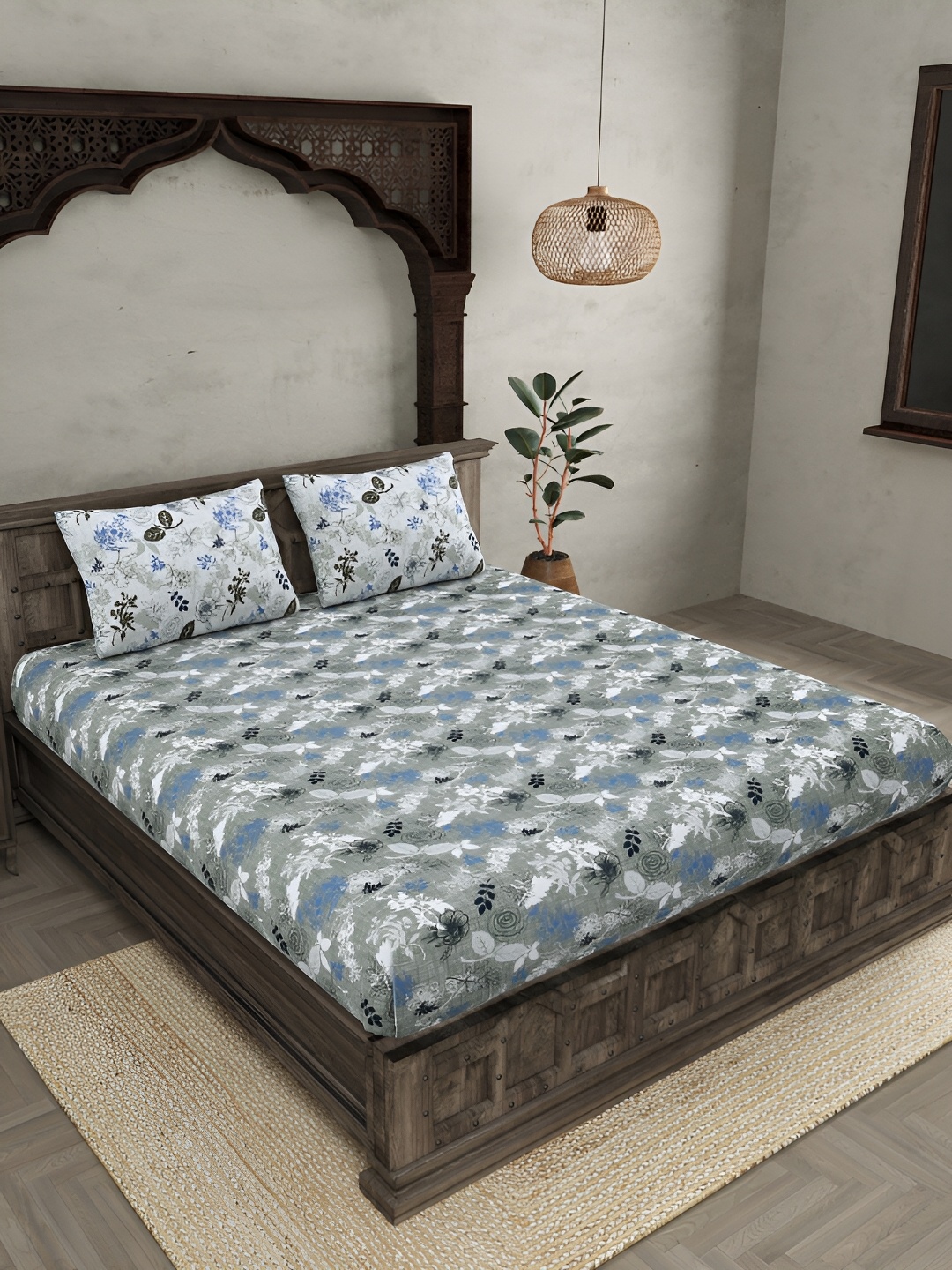 

JAIPUR FABRIC Grey & White Floral Cotton 300 TC King Bedsheet with 2 Pillow Covers