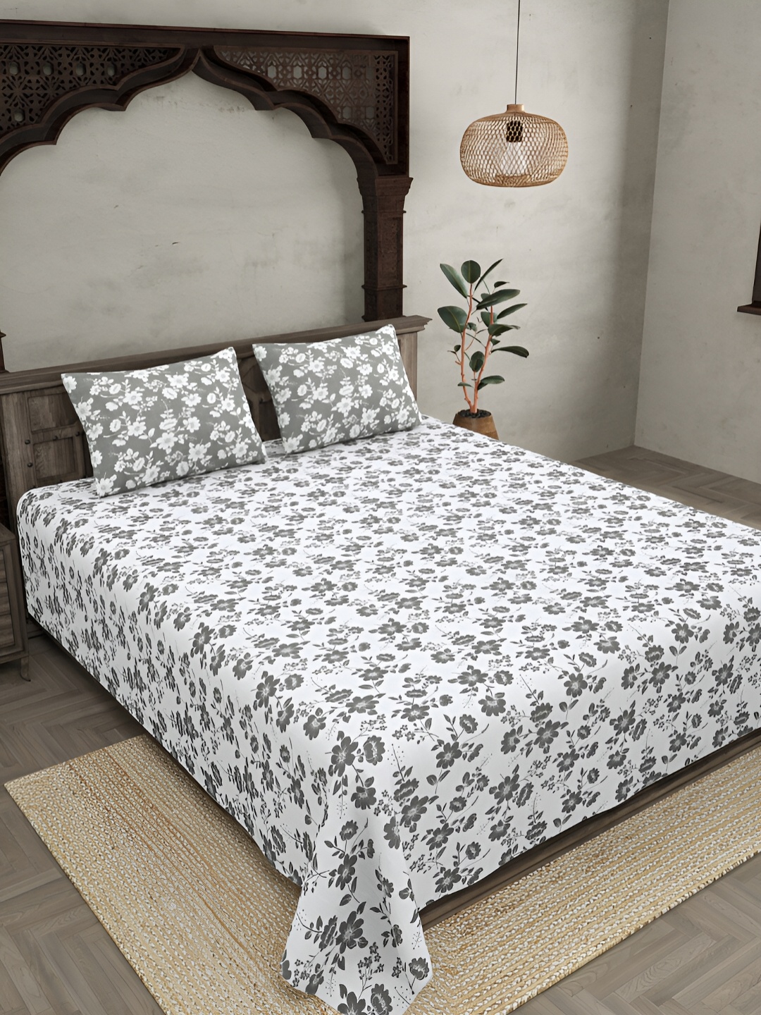 

JAIPUR FABRIC White & Green Floral Cotton 300 TC King Bedsheet with 2 Pillow Covers