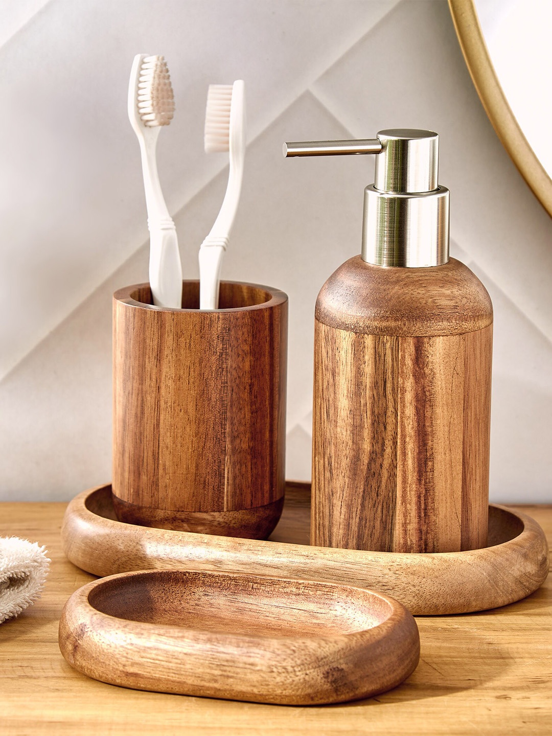 

Home Centre Noelle Natural Brown Wooden Toothbrush Holder