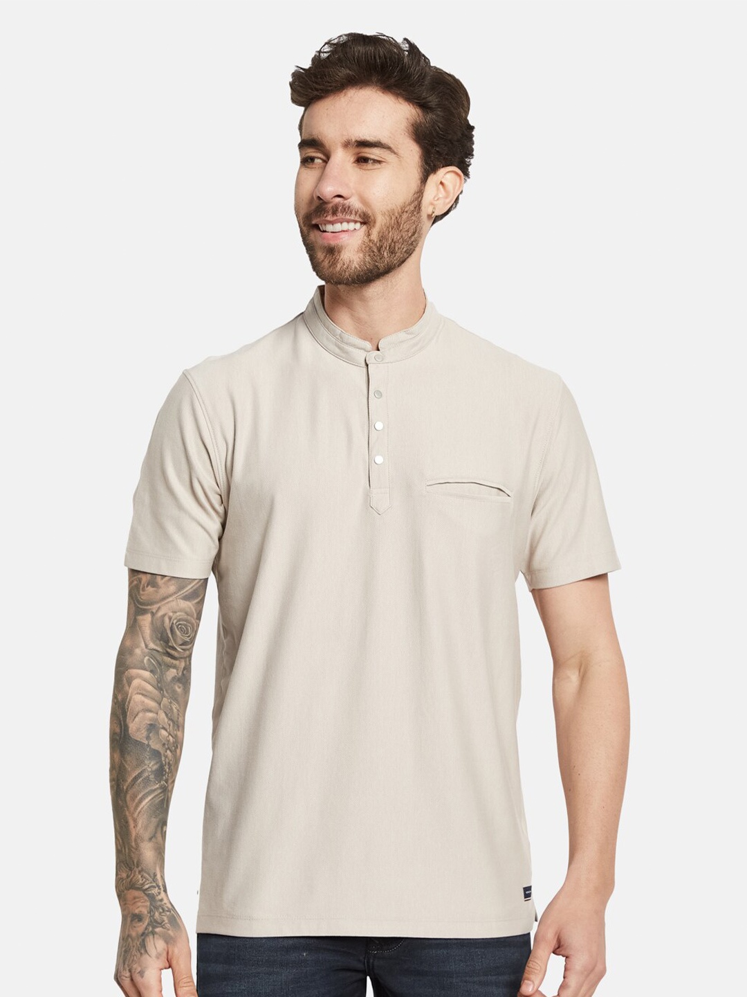 

Octave Mandarin Collar Cotton T-shirt, Cream