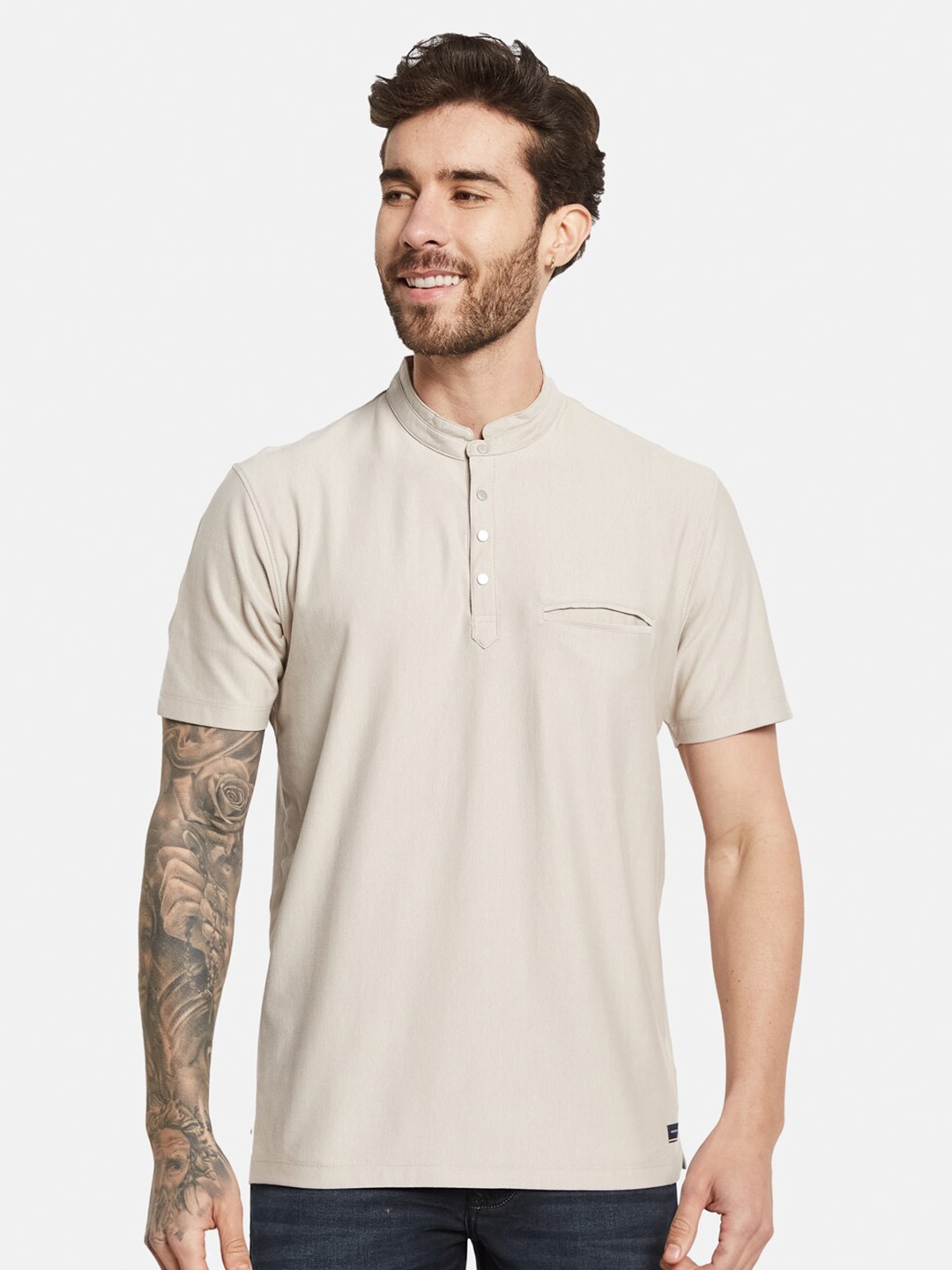 

Octave Mandarin Collar Cotton T-shirt, Cream