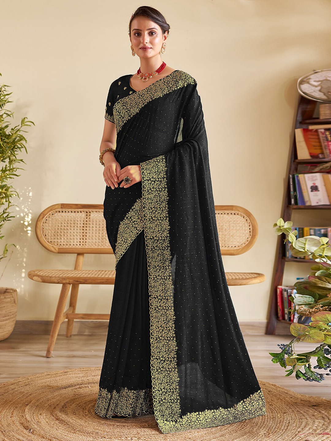 

Satrani Black Embellished Beads and Stones Ikat Saree