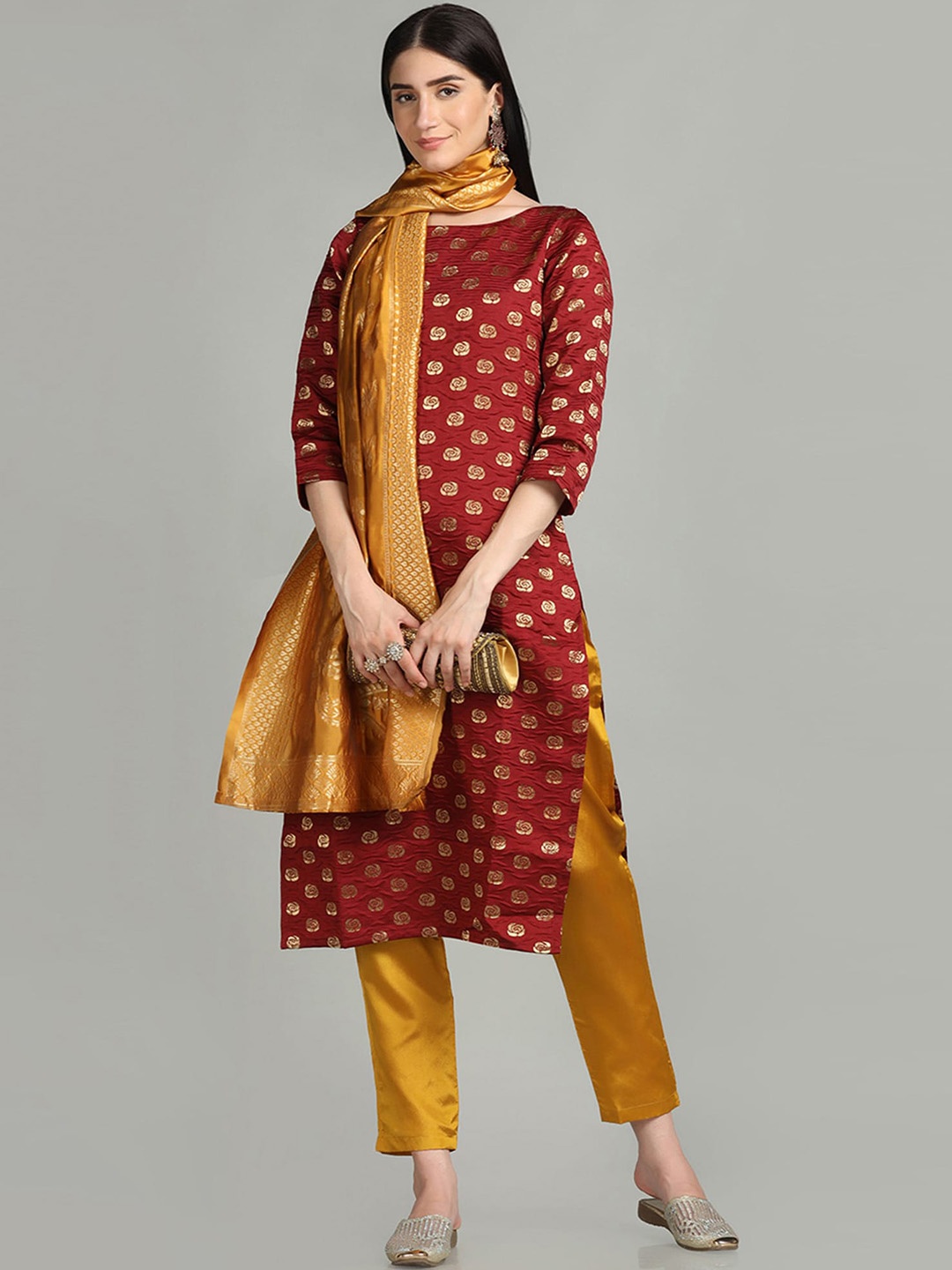 

KALINI Floral Regular Kurta with Trousers & Dupatta, Maroon