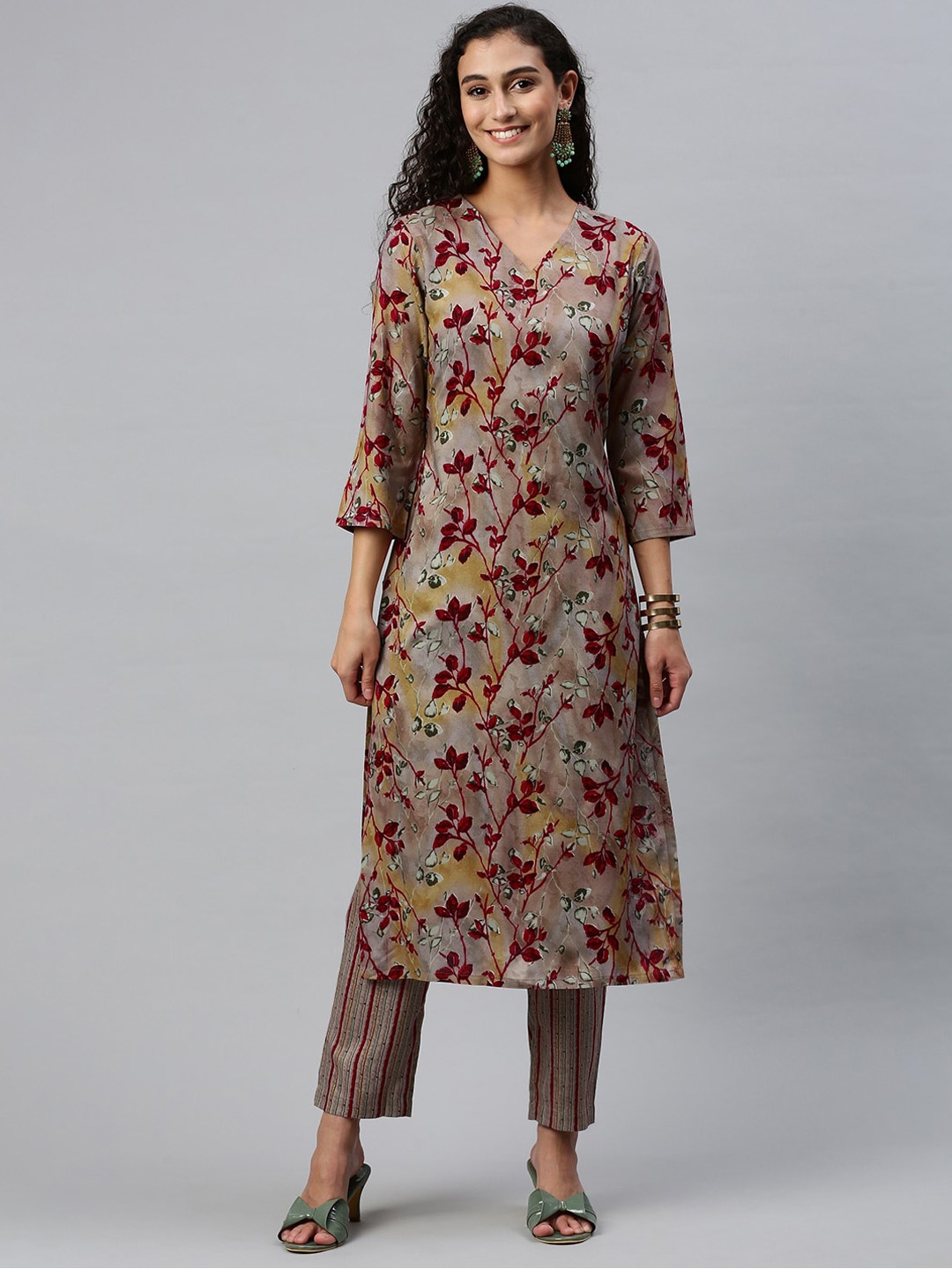 

KALINI Floral Printed Straight Kurta with Trousers, Brown
