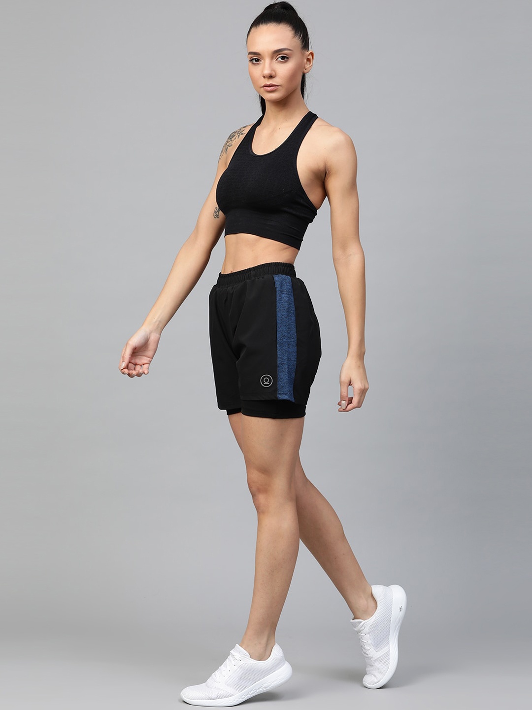 

CHKOKKO Women Mid-Rise Sports Shorts, Blue