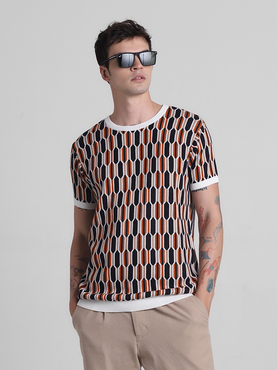 

Jack & Jones Abstract Printed Round Neck Short Sleeves Pockets Slim Fit Casual T-shirt, Brown