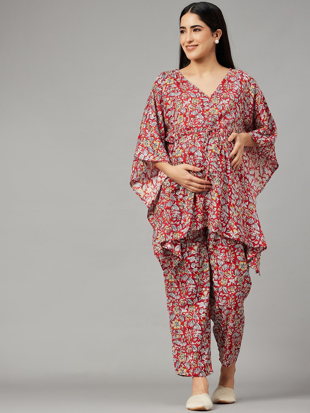 

Aaheli Floral Printed Maternity Kaftan Top & Mid-Rise Trouser Co-Ords, Red