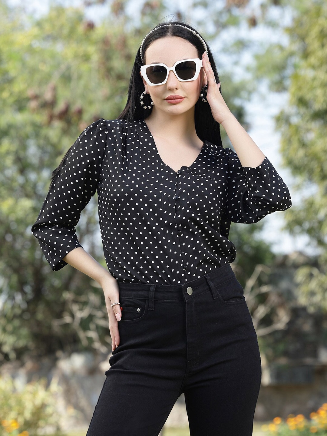 

plusS Black & White Polka Dots Printed V-Neck Top